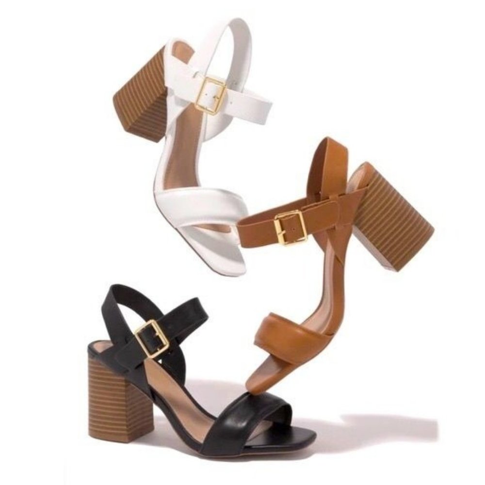 !! NEW !! Vegan Leather Ankle Strap Block Heels in Black - Picture 8 of 8